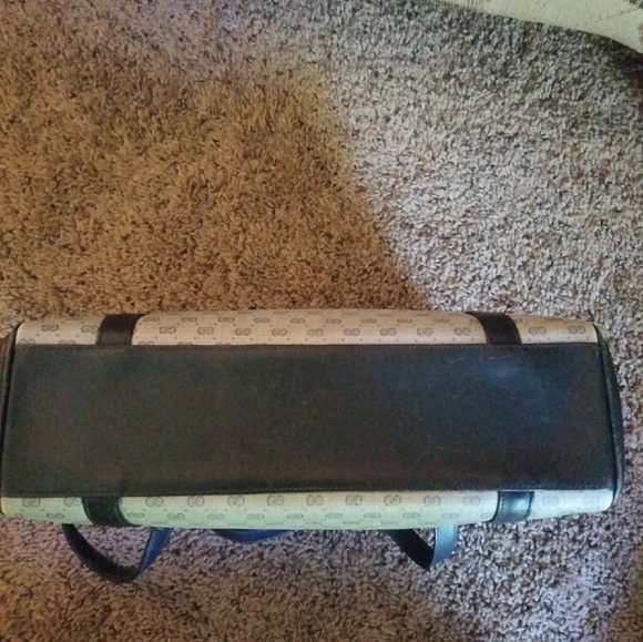 AUTHENTIC VINTAGE GUCCI SATCHEL - Picture 5 of 8